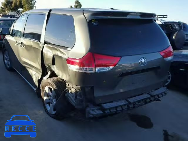 2013 TOYOTA SIENNA 5TDZK3DC6DS317291 image 2