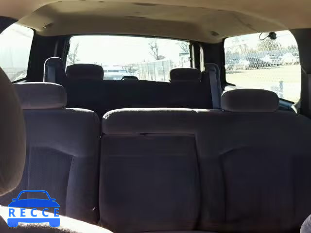 2001 CHEVROLET SUBURBAN 1GNEC16T11J271091 зображення 5