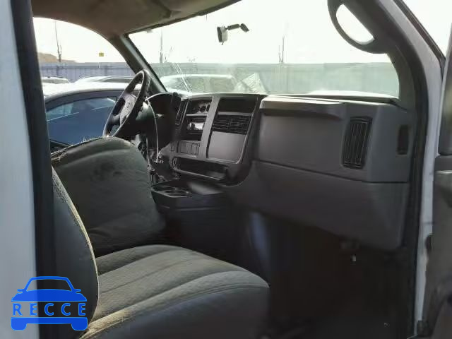 2004 CHEVROLET EXPRESS G2 1GCGG25V941131681 Bild 4