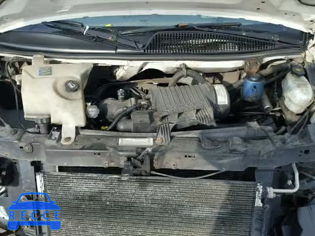 2004 CHEVROLET EXPRESS G2 1GCGG25V941131681 Bild 6