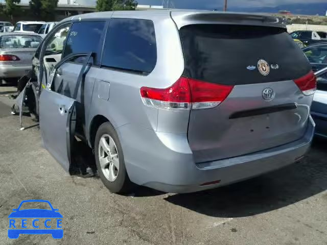 2013 TOYOTA SIENNA 5TDZK3DC1DS338548 image 2