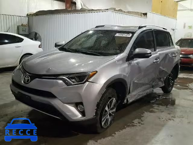 2016 TOYOTA RAV4 XLE 2T3WFREV4GW263244 image 1