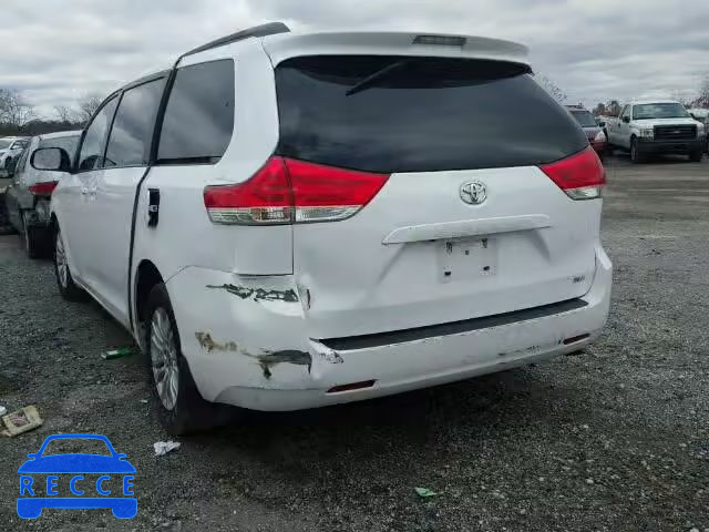 2014 TOYOTA SIENNA XLE 5TDYK3DC0ES487272 image 2