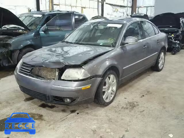 2005 VOLKSWAGEN PASSAT GLX WVWRU63B45E070039 зображення 1