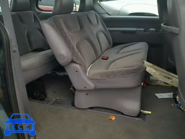 2000 CHRYSLER VOYAGER 2C4FJ25B3YR894882 image 5