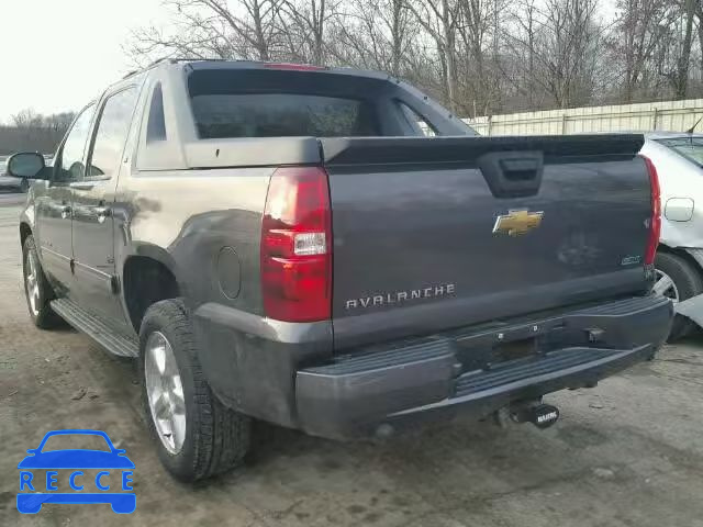 2011 CHEVROLET AVALANCHE 3GNTKFE33BG168234 image 2