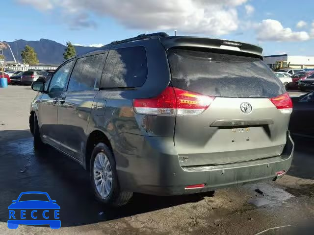 2014 TOYOTA SIENNA XLE 5TDYK3DCXES424941 image 2