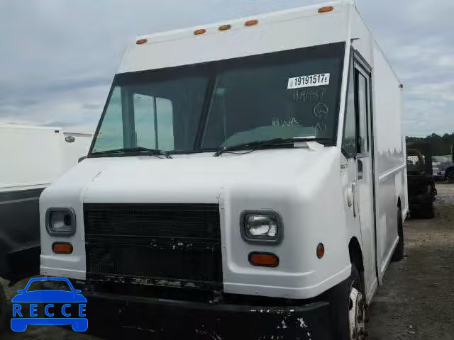 2001 FREIGHTLINER M LINE WAL 4UZAANBW11CH52742 Bild 1