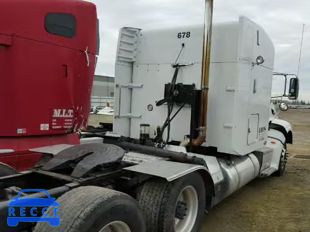 2010 PETERBILT CONVENTION 1XPHD49X4AD109651 Bild 3