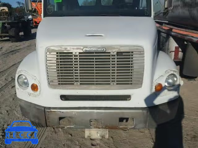 1999 FREIGHTLINER MED CONV F 1FUWTEDB7XHA19971 Bild 6