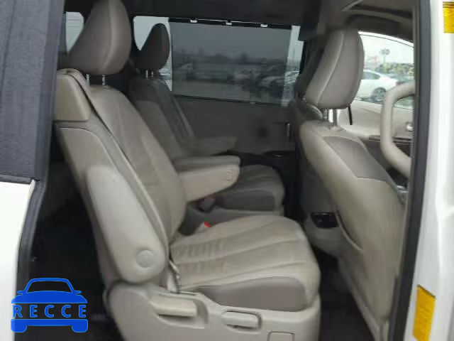 2014 TOYOTA SIENNA XLE 5TDYK3DC3ES512584 image 5