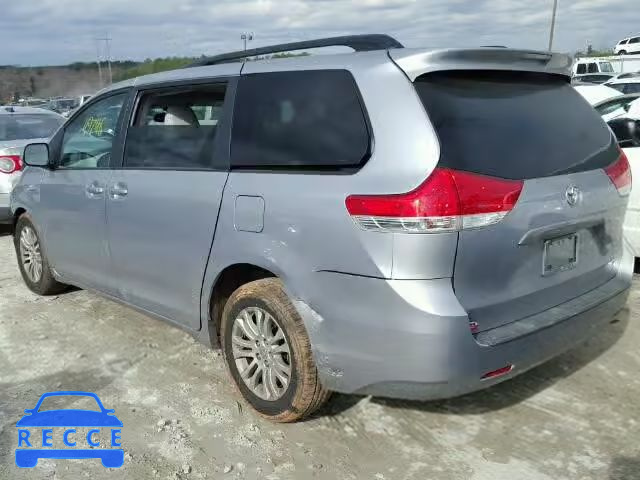 2014 TOYOTA SIENNA XLE 5TDYK3DC1ES477964 Bild 2