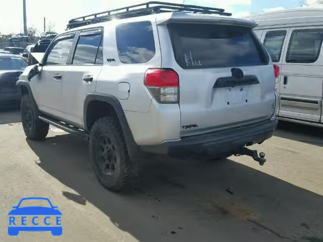 2013 TOYOTA 4RUNNER SR JTEBU5JR2D5117266 image 2