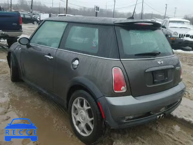 2006 MINI COOPER S WMWRE33576TJ35398 image 2