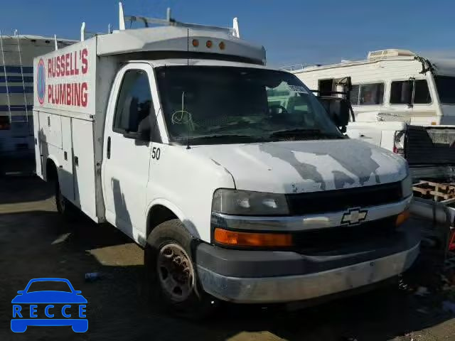 2007 CHEVROLET EXPRESS CU 1GBHG31U271165932 image 0