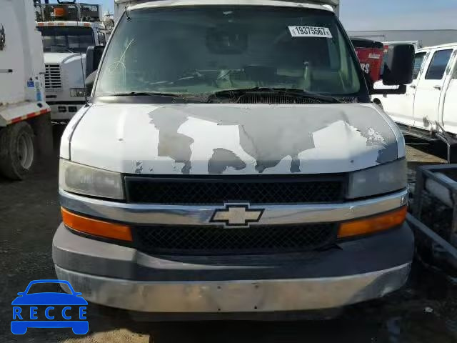 2007 CHEVROLET EXPRESS CU 1GBHG31U271165932 image 8