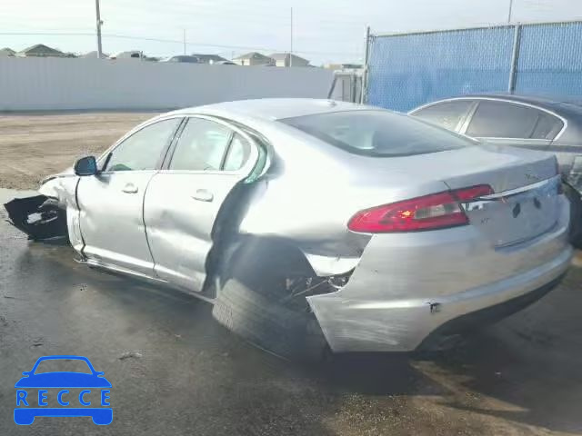 2011 JAGUAR XF SAJWA0FB7BLR91457 image 2