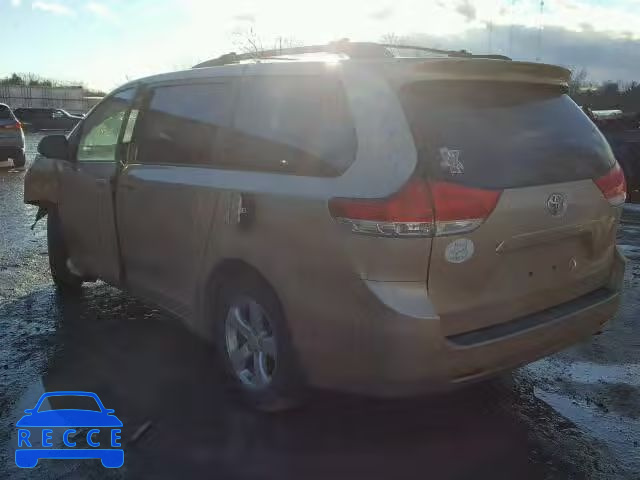2013 TOYOTA SIENNA LE 5TDKK3DC9DS367152 image 2