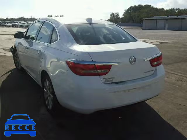 2016 BUICK VERANO 1G4PP5SK8G4157084 Bild 2