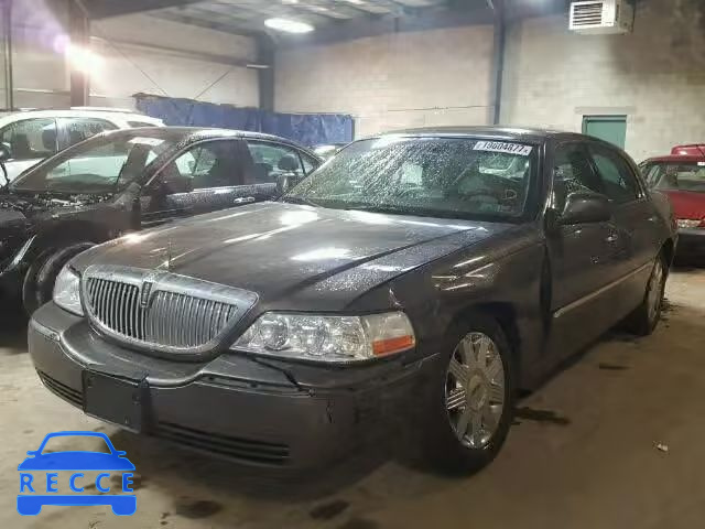 2003 LINCOLN TOWN CAR S 1LNHM82W73Y672713 зображення 1