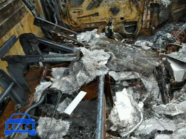 2007 GMC C7500 C7C0 1GDK7C1377F419626 image 8