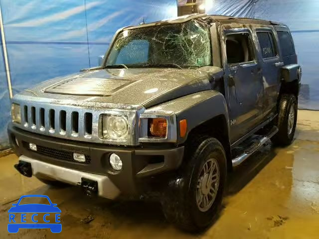 2008 HUMMER H3 SUV 5GTEN13E688110190 image 1