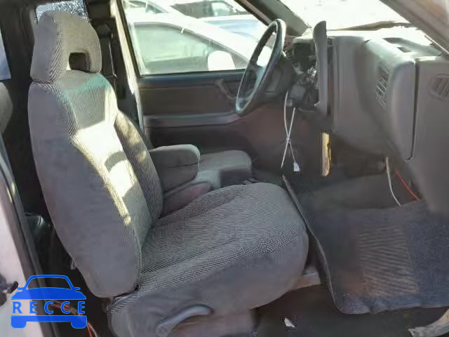 1997 CHEVROLET S10 1GCDT19W4V8129650 image 4