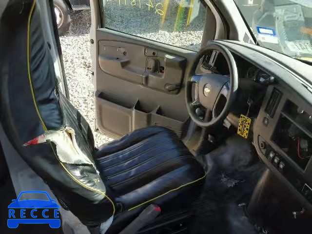 2009 CHEVROLET EXPRESS CU 1GBJG31K391109033 image 4