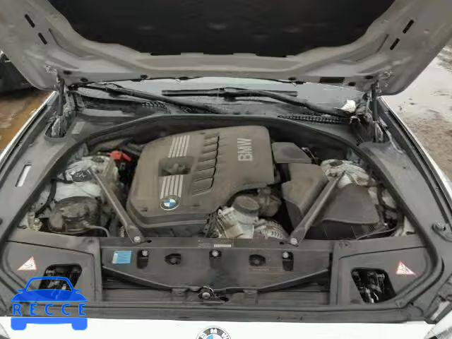 2011 BMW 528I WBAFR1C53BC739715 Bild 6