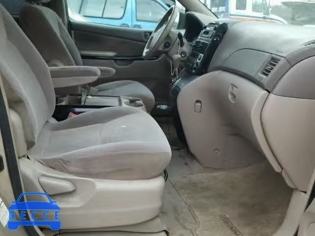 2004 TOYOTA SIENNA LE 5TDBA23C14S022390 image 4