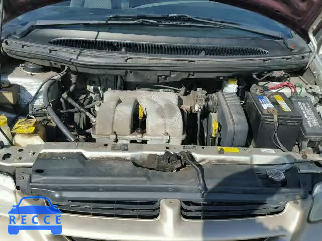 2000 CHRYSLER VOYAGER 2C4FJ25B9YR881277 image 6