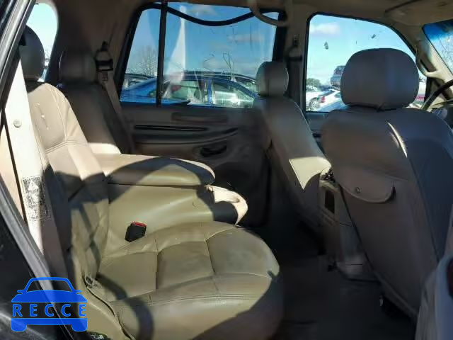 2002 LINCOLN NAVIGATOR 5LMFU28R82LJ04825 image 5