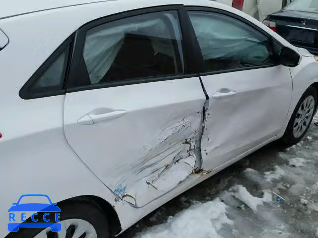 2016 HYUNDAI ELANTRA GT KMHD25LH3GU254181 зображення 8