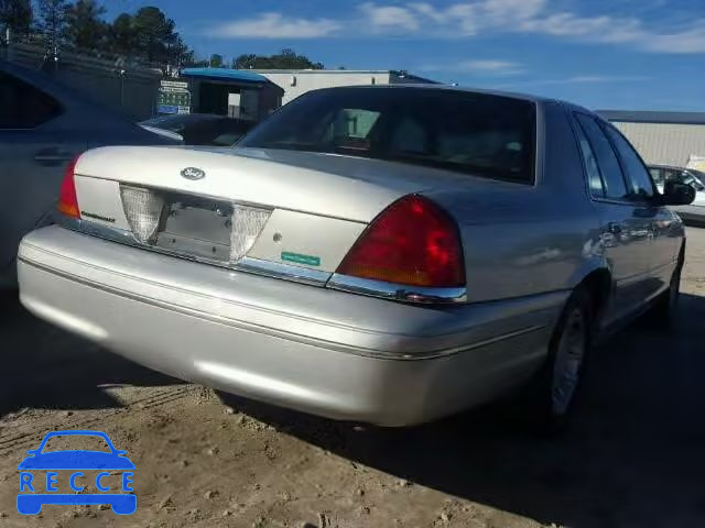 2000 FORD CROWN VICT 2FAFP74W7YX130048 image 3
