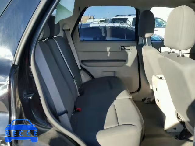 2010 FORD ESCAPE XLS 1FMCU0C72AKC58189 image 5