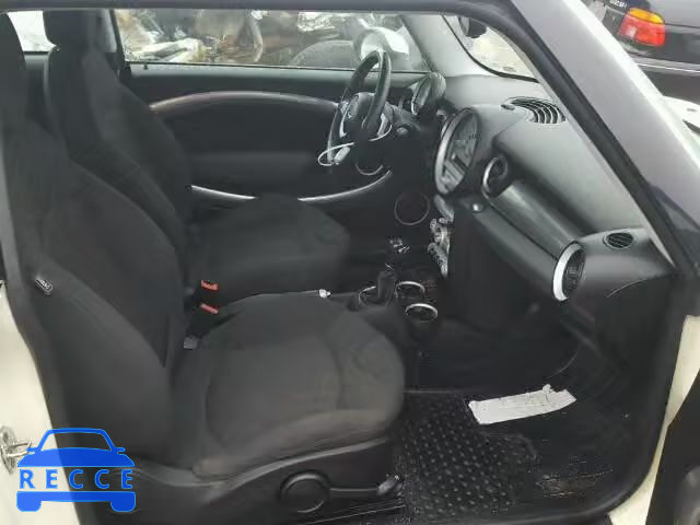 2008 MINI COOPER S WMWMF735X8TV38891 image 4