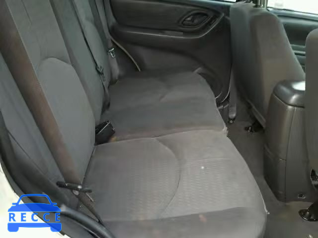 2005 MAZDA TRIBUTE I 4F2YZ02Z75KM28468 image 5