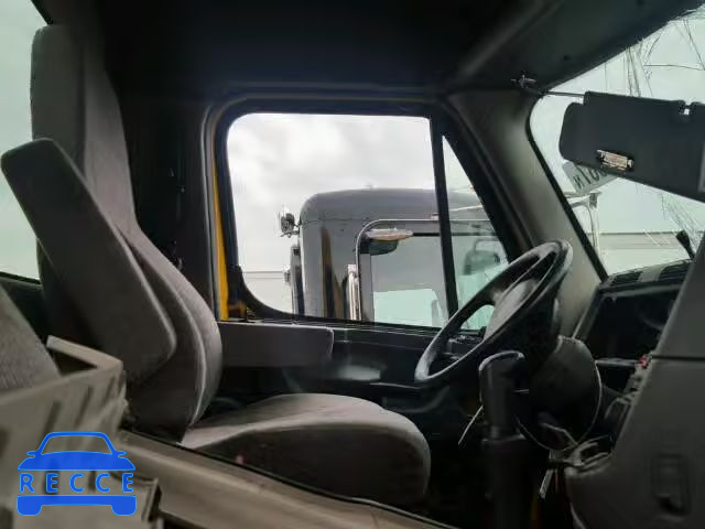 2015 FREIGHTLINER CASCADIA 1 3AKJGEDV8FSFX8051 зображення 4