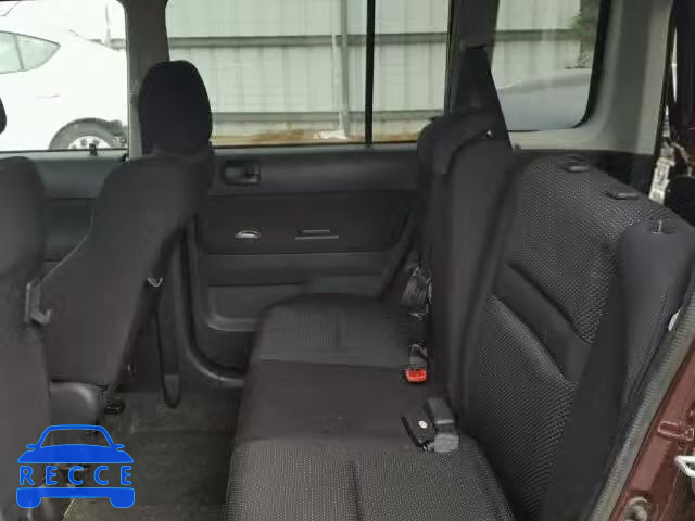 2004 TOYOTA SCION XB JTLKT334940133513 image 5