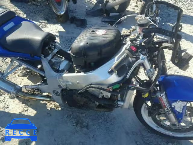 2002 SUZUKI GSX-R600 JS1GN7BAX22106018 Bild 8