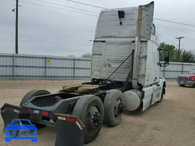 2009 VOLVO VNL 4V4NC9TG59N269061 Bild 3