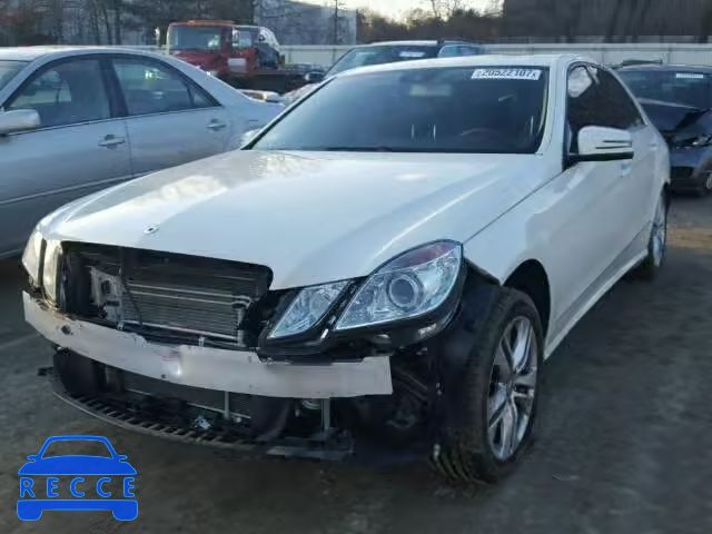 2011 MERCEDES-BENZ E550 WDDHF7CB7BA281630 зображення 1