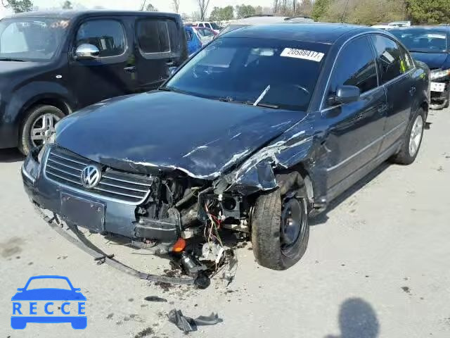 2004 VOLKSWAGEN PASSAT GLX WVWTH63BX4P106247 image 1