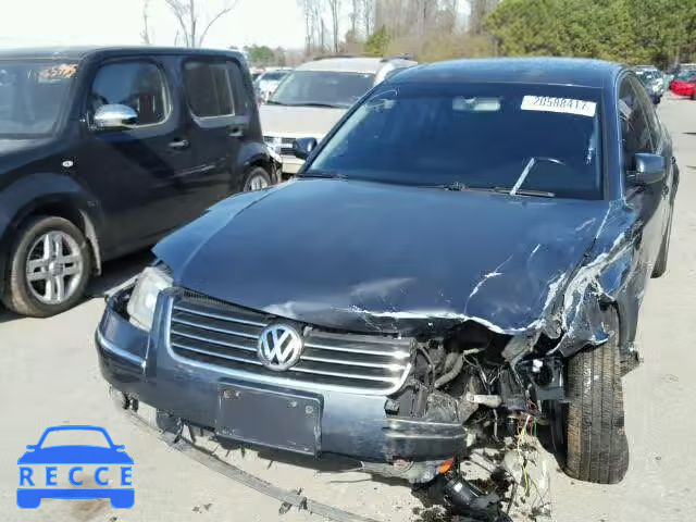 2004 VOLKSWAGEN PASSAT GLX WVWTH63BX4P106247 image 8