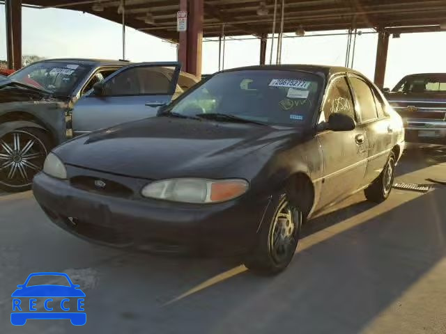 1999 FORD ESCORT LX 1FAFP10P8XW229693 Bild 1