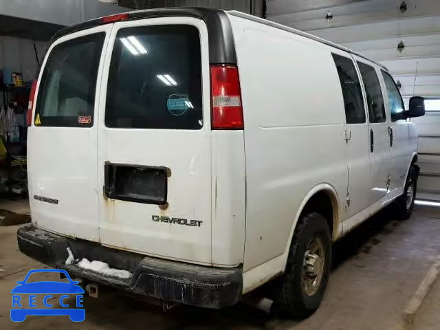2004 CHEVROLET EXPRESS G2 1GCGG25U841223081 image 3