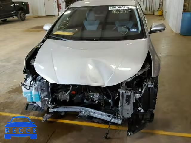 2017 TOYOTA PRIUS JTDKBRFU0H3030126 image 8