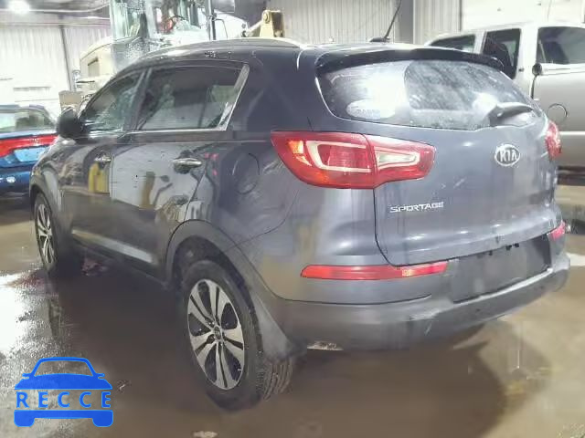 2011 KIA SPORTAGE E KNDPCCA28B7037475 image 2