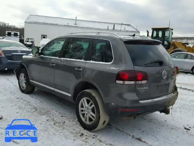 2010 VOLKSWAGEN TOUAREG TD WVGFK7A91AD003747 image 2