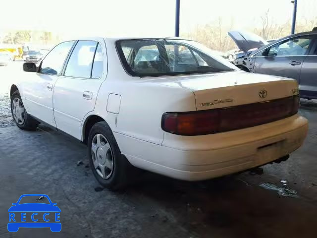 1992 TOYOTA CAMRY LE 4T1VK12E7NU011278 image 2